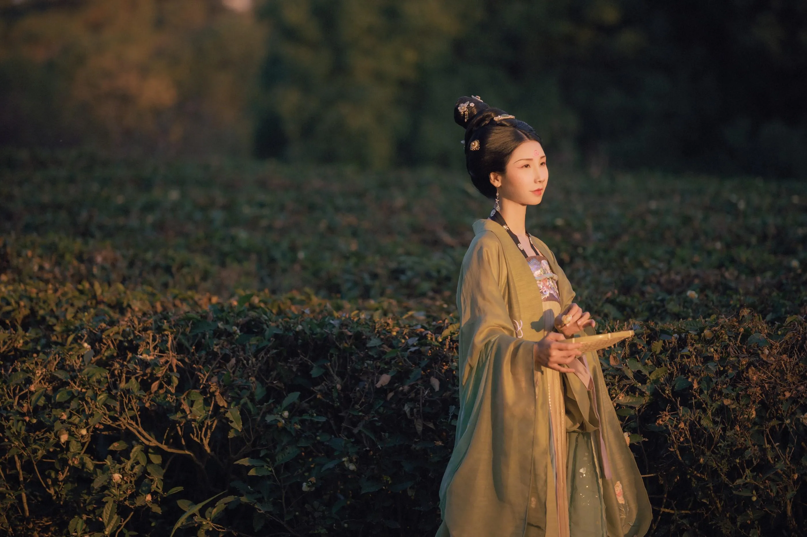 [YITUYU艺图语]2021.09.27 苏幕遮 唱小游 [26P]插图7